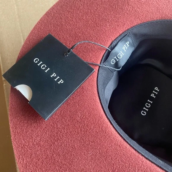 New w/ Tags Gigi Pip Dakota Triangle Crown Hat - Rusty Red - 59 M/L - Picture 8 of 11